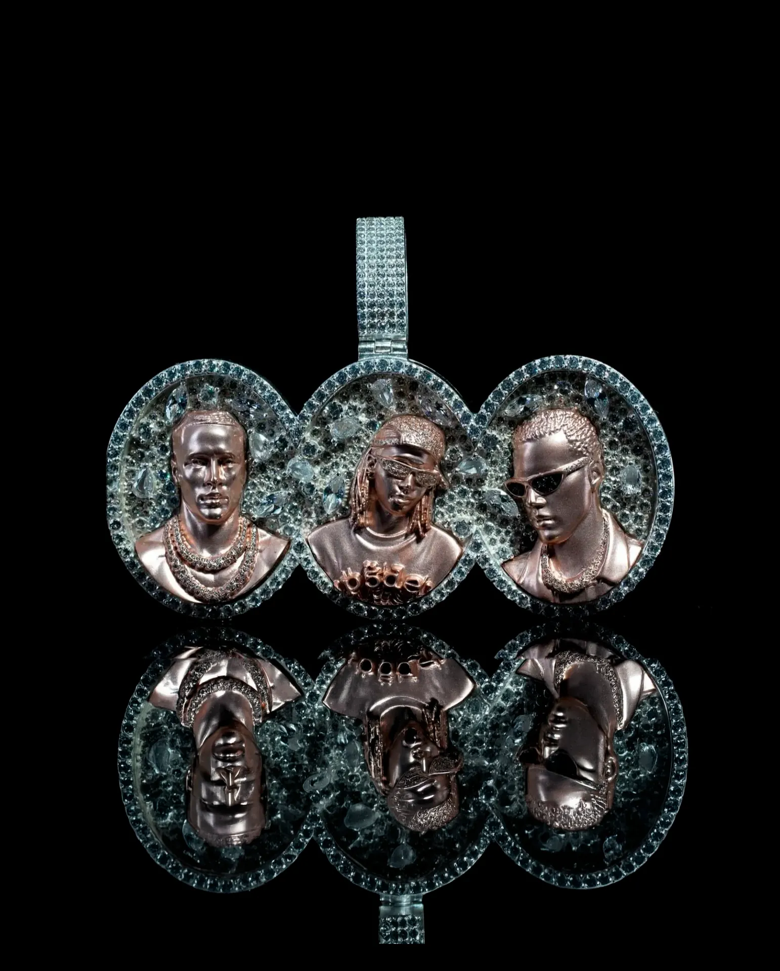 Pingente Família Real